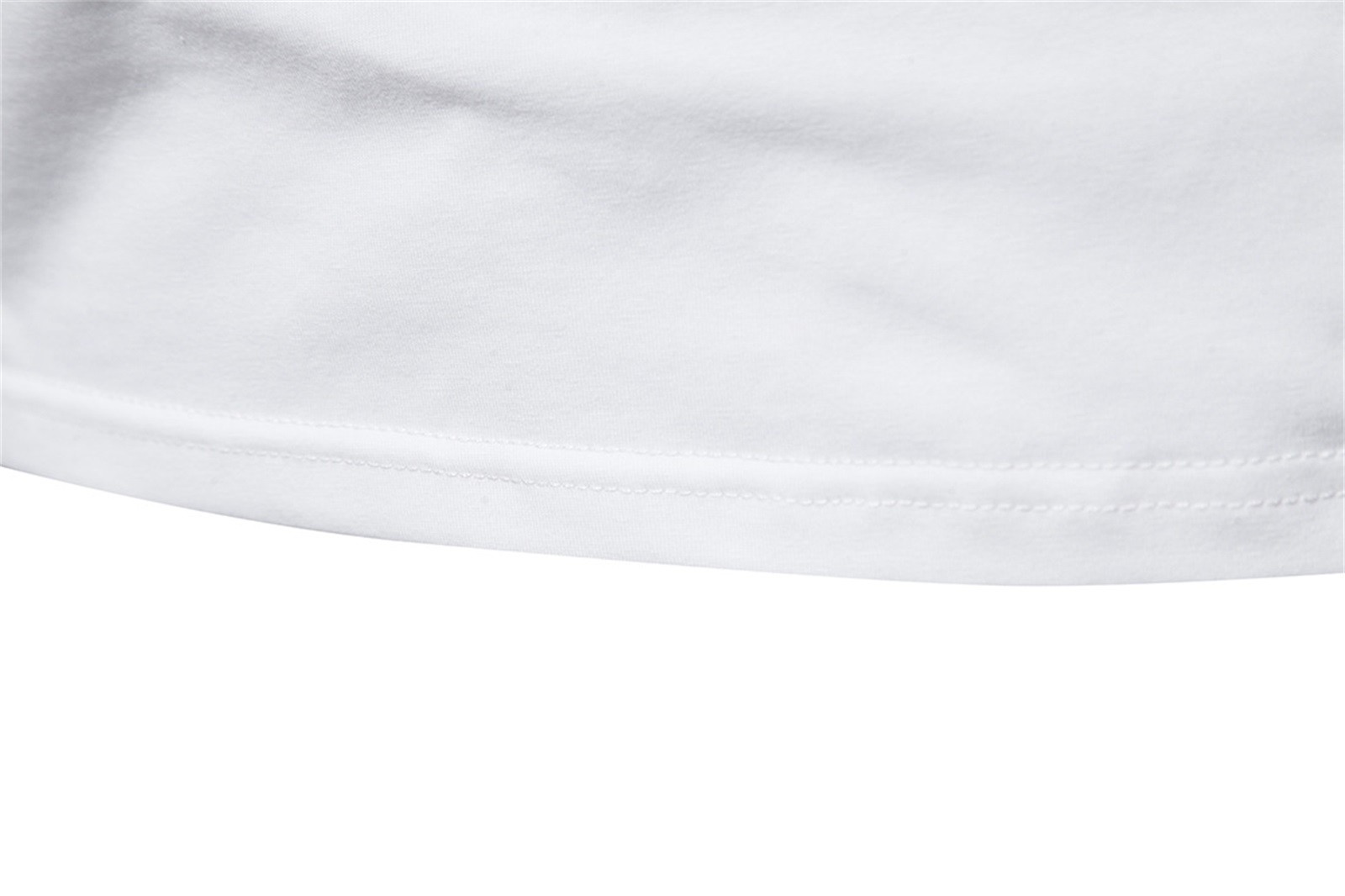 thumbnail image 4 of Camiseta de manga corta con cuello en V profundo para hombre - Camiseta elástica de mezcla de algodón - Diseño moderno para la playa y ocasiones informales de verano, 4 of 8